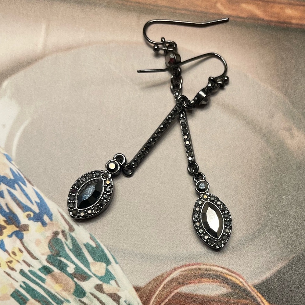 Lia Sophia Elegant Sparkling Gunmetal Dangle Drop Earrings